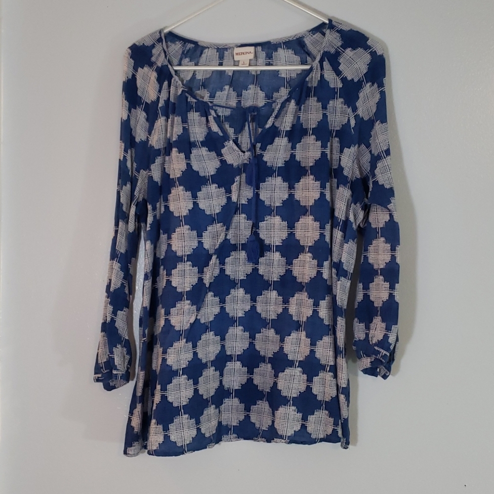 Blue and white pattern blouse
